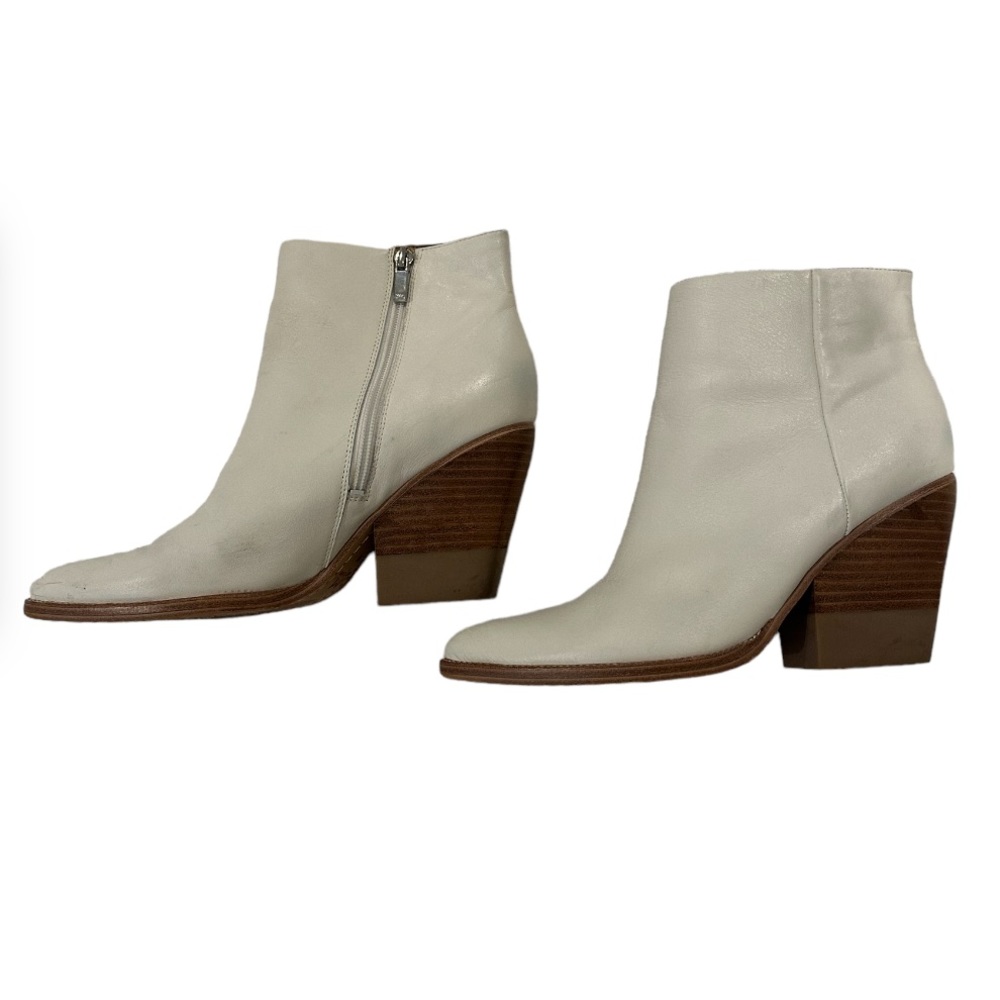Marc Fisher white western style booties genuine leather size 9